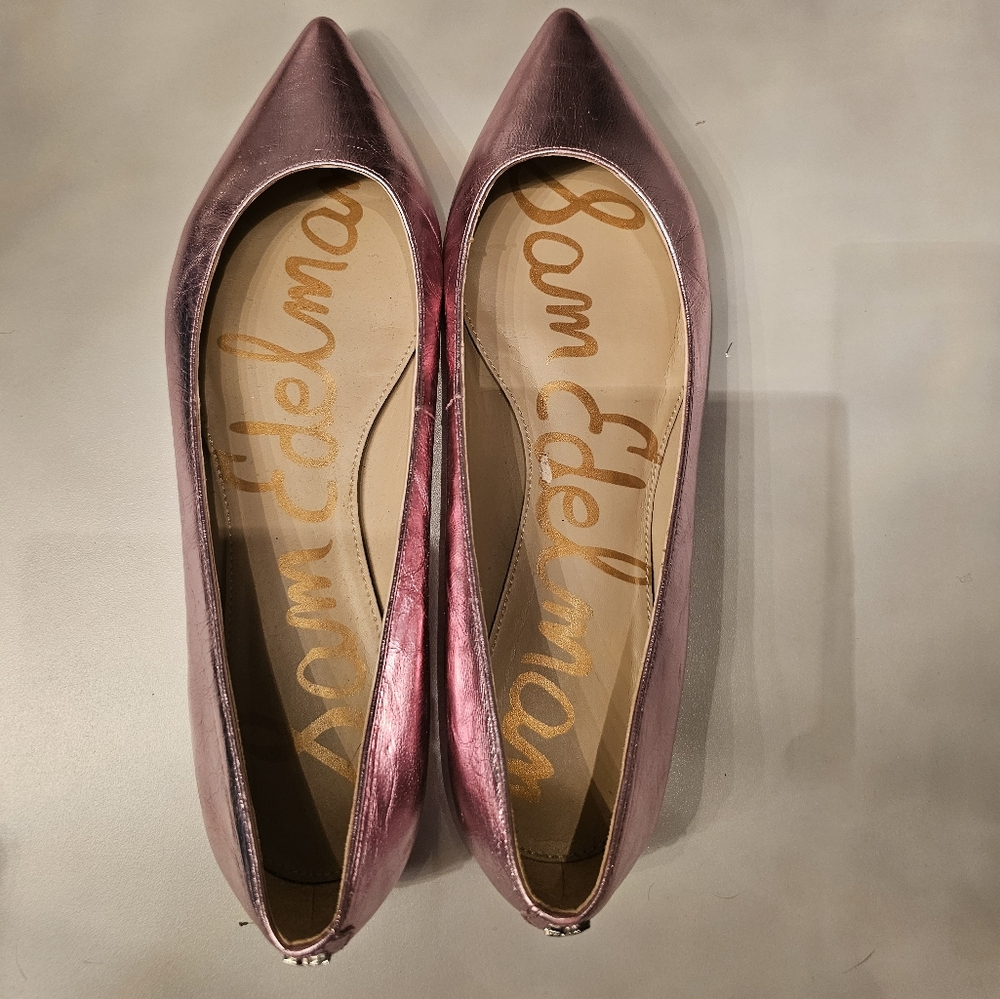 Metallic pink flats